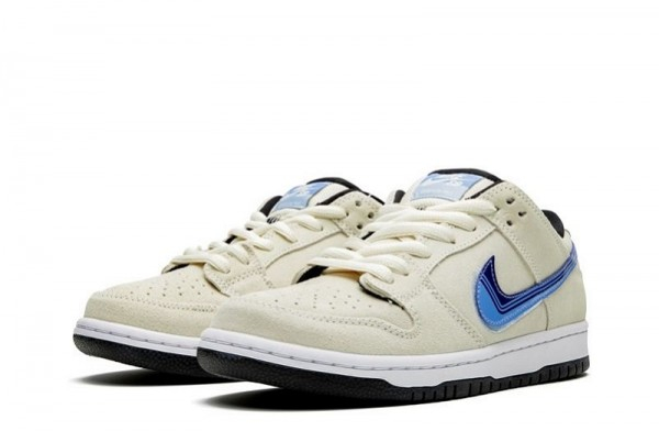 Shop Futura Bleached Aqua Dunk Low SB Reps _ snkrsrep_org/